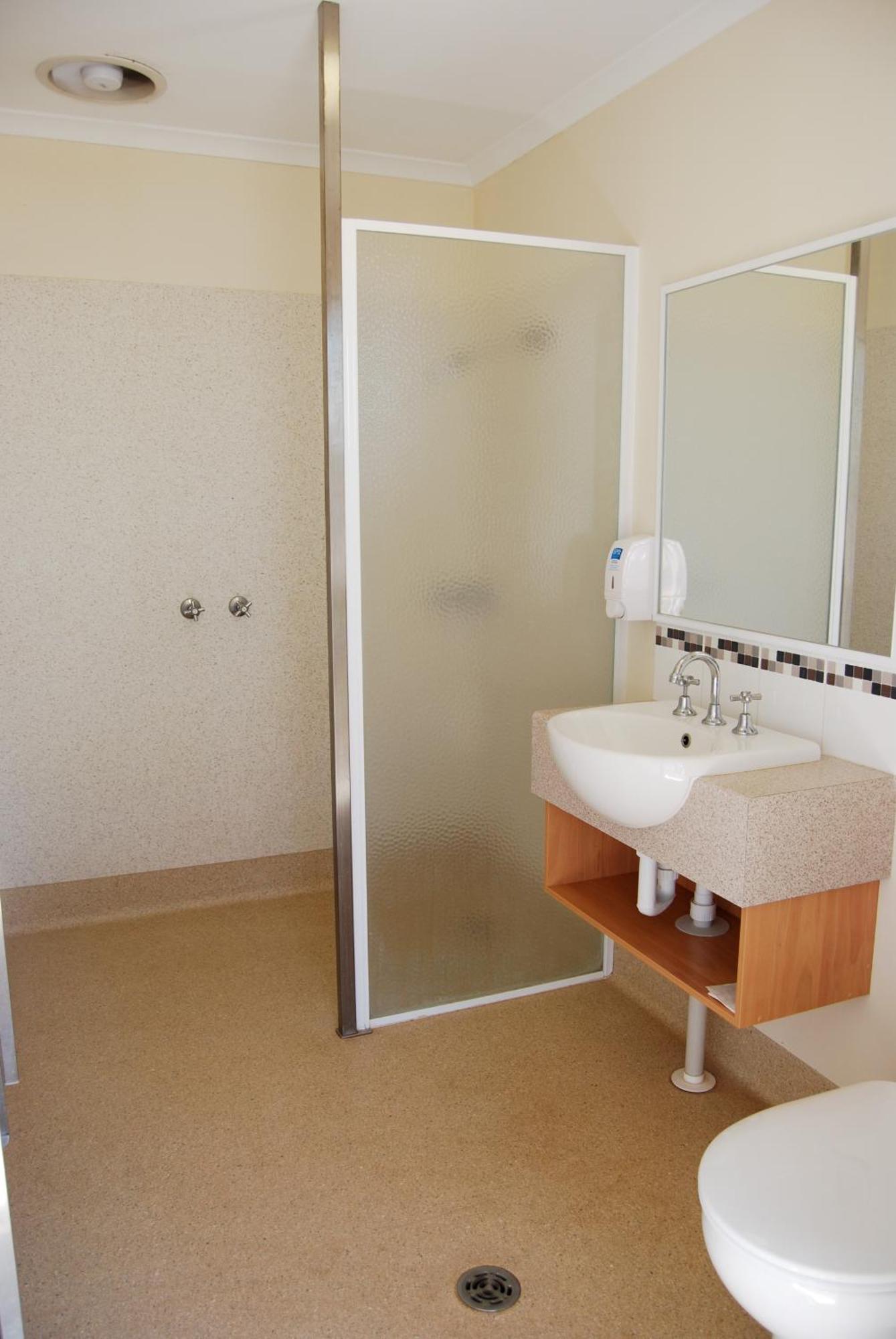 Coral Coast Tourist Park Hotel Carnarvon Ngoại thất bức ảnh